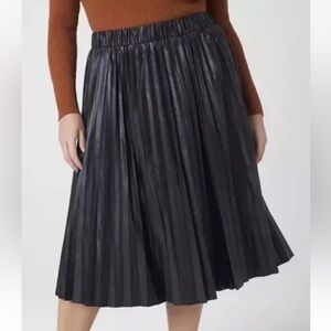 LANE BRYANT Skirt 26 BLACK Vegan Leather Pleated NWOT